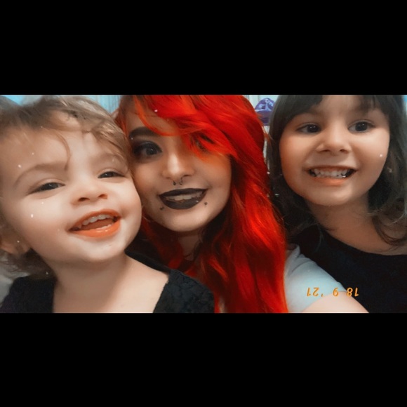 Meet the Posher Other - Meet your Posher, Kayla